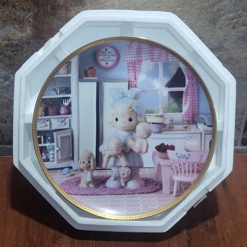 Precious Moments Decorative Plate Hamilton The Joy of the Lord Is My Strength